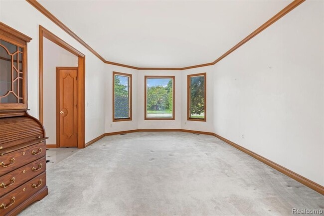 Building Photo - 40387 Emerald Ln E
