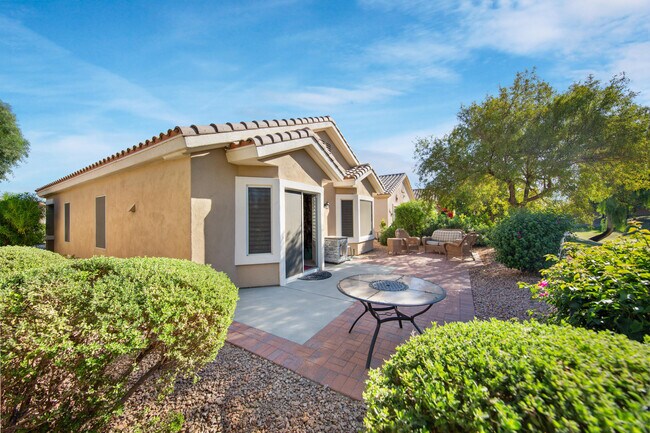 Foto del edificio - 78637 Rockwell Cir