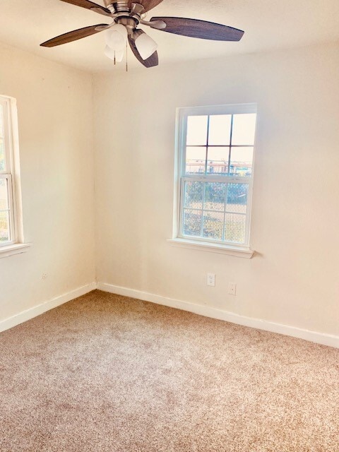 Foto del edificio - 1214 Des Jardines St