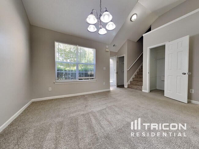 Foto del edificio - 4510 Bridle Point Pkwy