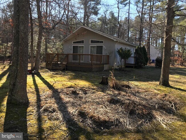 Building Photo - 15380 Matthews Manor Rd