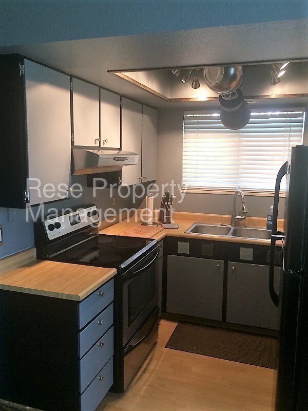 Building Photo - 4614 S Quail Park Dr