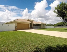 Building Photo - 28128 SW 173rd Pl
