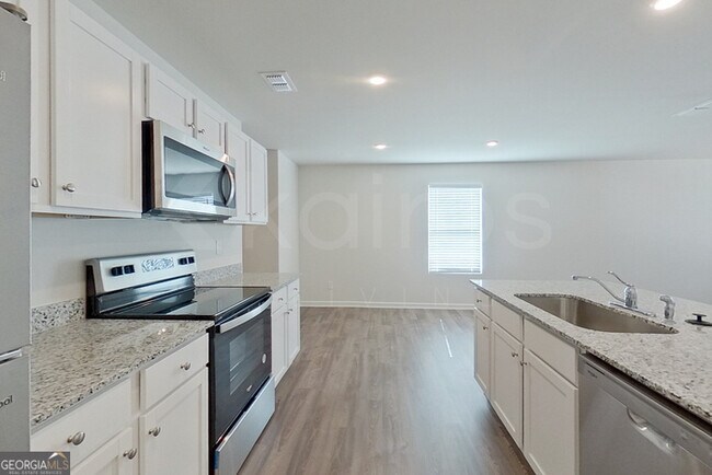 Building Photo - 303 Ironwood Ct