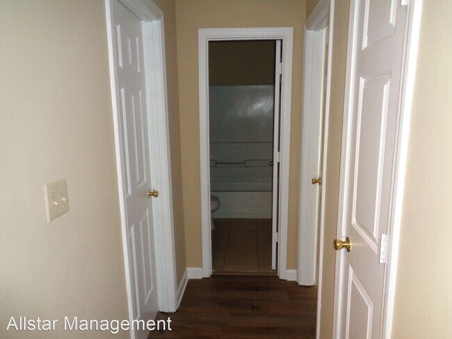 Building Photo - 3 br, 2 bath House - 6301 Joy Blvd