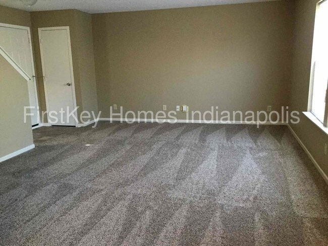 Building Photo - 46227 Winterwood Dr