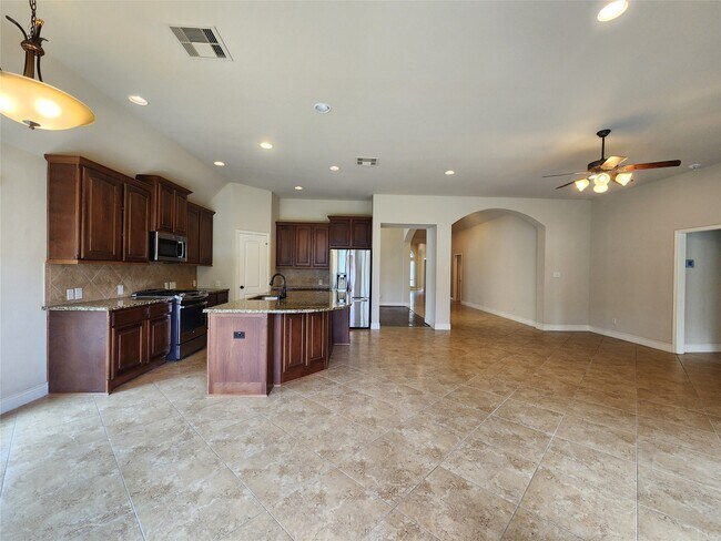 Foto del edificio - 27123 Bunker Bluff Ct