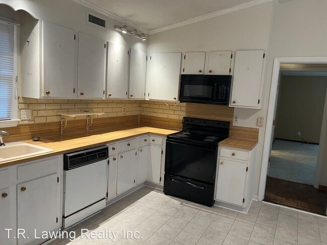 Building Photo - 3 br, 2 bath House - 1225 Patterson Street