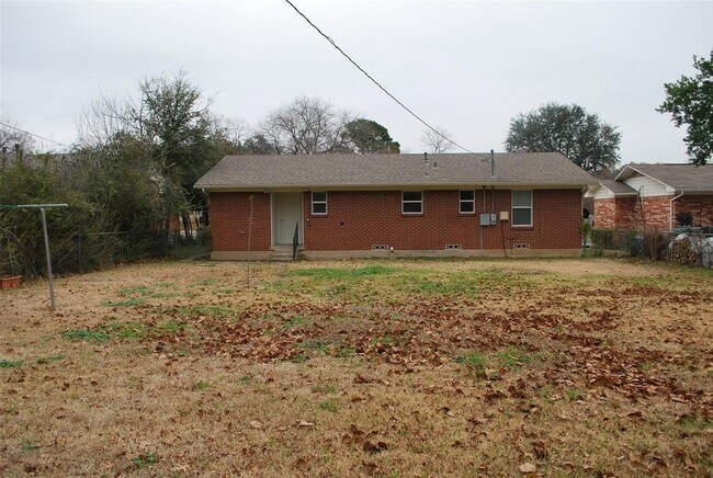 Foto del edificio - 2005 Shawnee Street