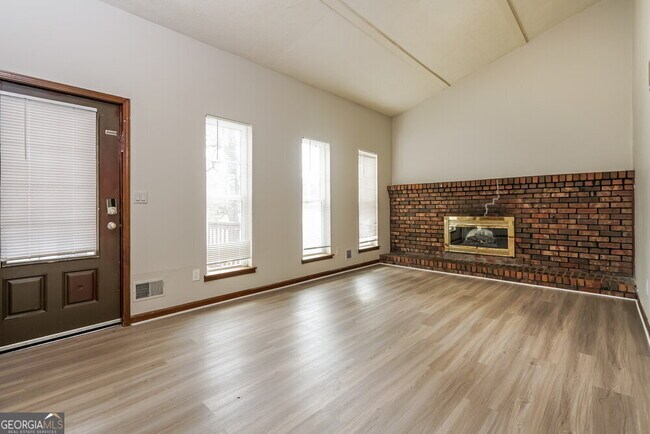 Building Photo - 4790 Old Briar Trail