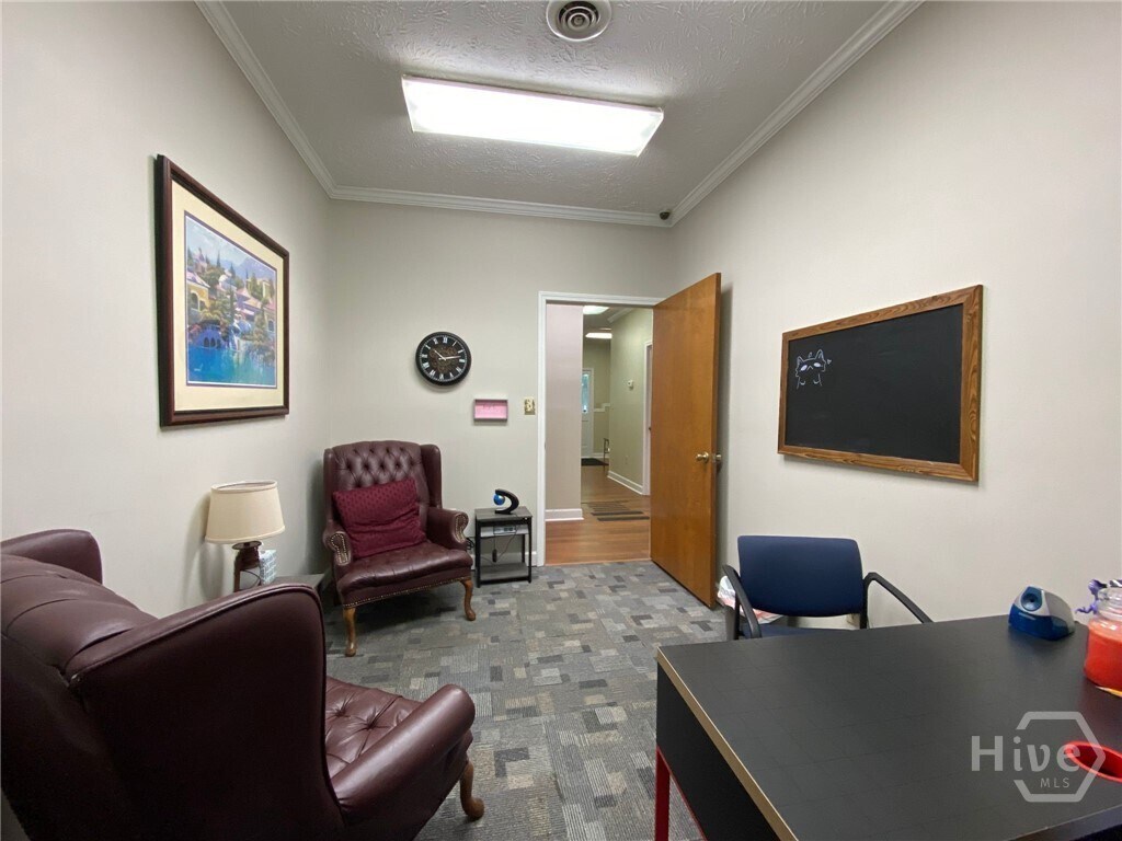 Foto del edificio - 485 Huntington Road