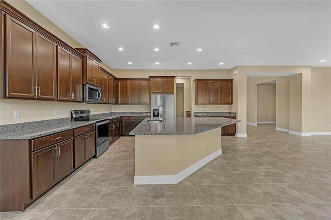 Foto del edificio - 5164 Liberty Ln