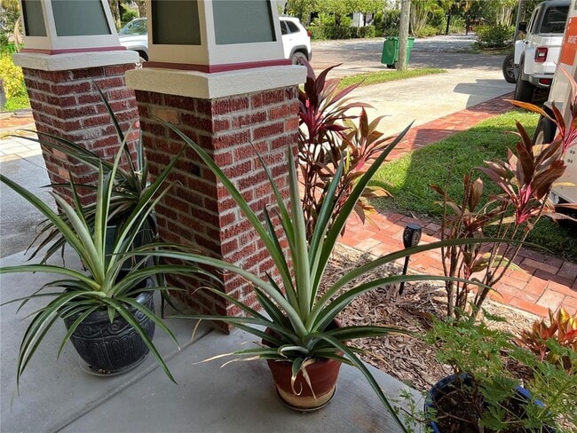 Foto del edificio - 929 E Shadowlawn Ave