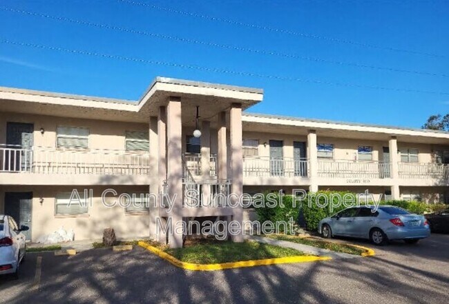 Foto del edificio - 900 70th St N