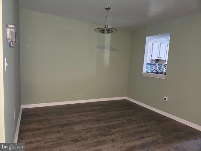 Foto del edificio - 2118 Cedar Barn Way