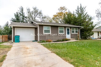 Building Photo - 412 Skyway Dr