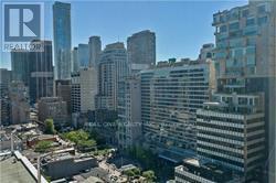 Photo du bâtiment - 155 Yorkville Ave