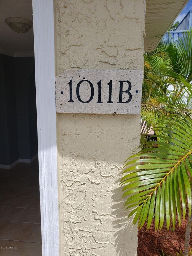 Foto del edificio - 1011 S Hopkins Ave