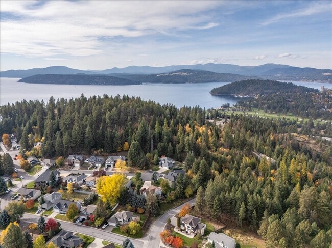 Building Photo - 965 N Armstrong Dr