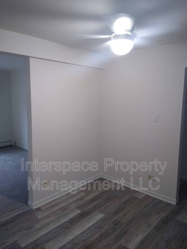 Building Photo - 9841 S Harlem Ave