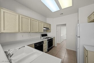 Building Photo - 9909 Netherton Dr