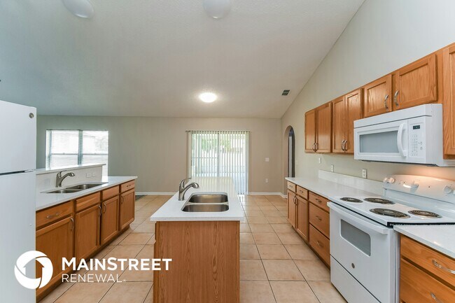 Foto del edificio - 7218 Oxfordshire Ave