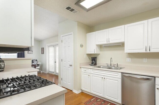 Foto del edificio - 1463 Watkins Trail