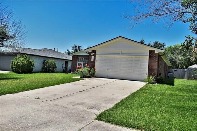 Building Photo - 3715 Julianas Way