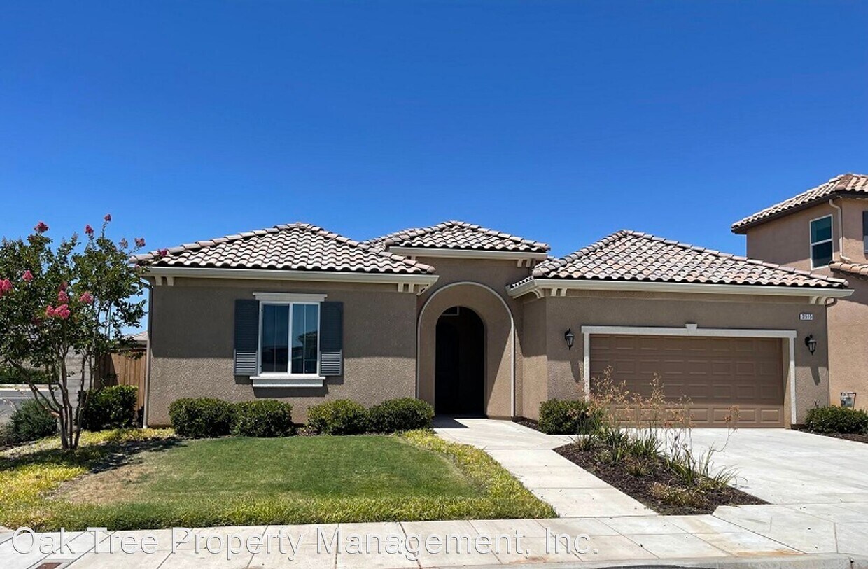 Foto principal - 3 br, 2 bath House - 3915 Ramona Avenue