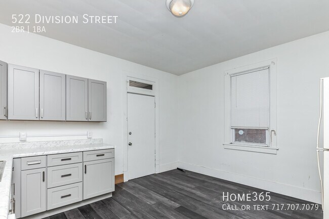 Foto del edificio - Cozy 2 bed 1 bath Single-Family Home in Mo...