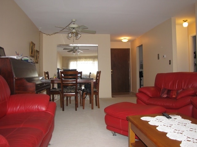 Building Photo - 8541 Lotus Ave