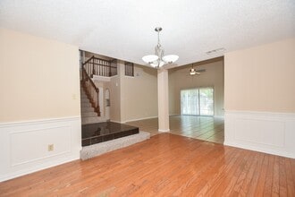 Building Photo - 1643 Beaconshire