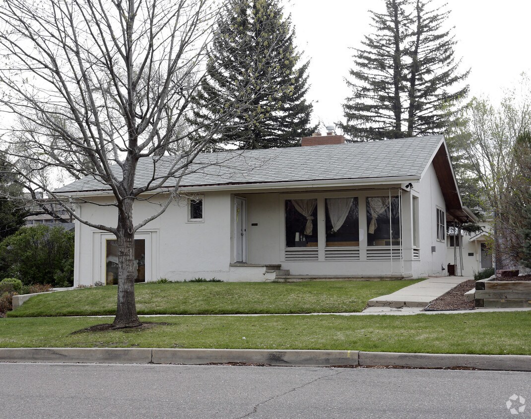 Building Photo - Salome House/ Lucy House