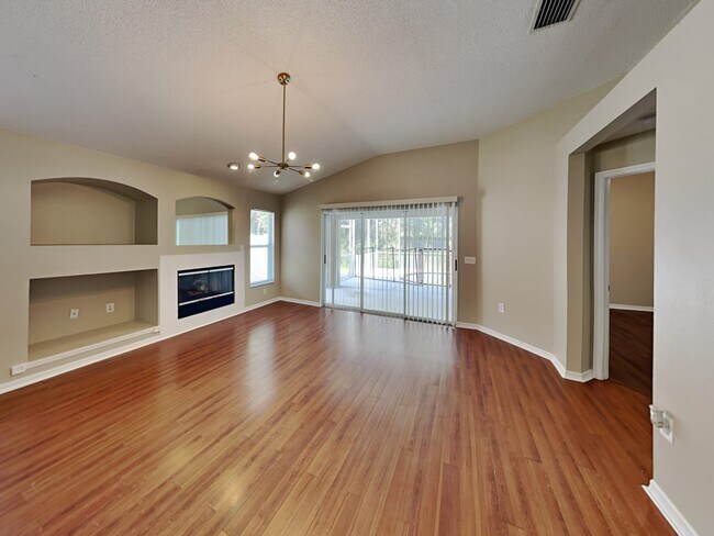 Building Photo - 12045 Winding Woods Way