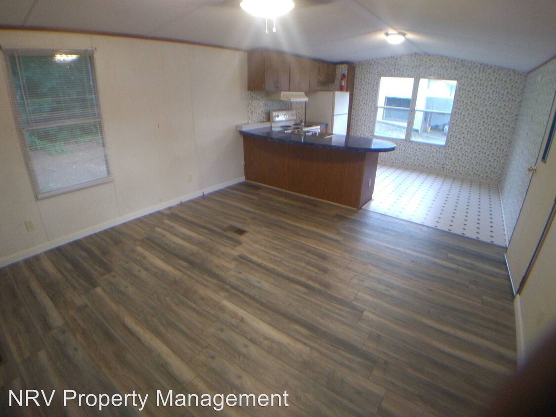 Foto principal - 2 br, 1 bath House - 942 College Street