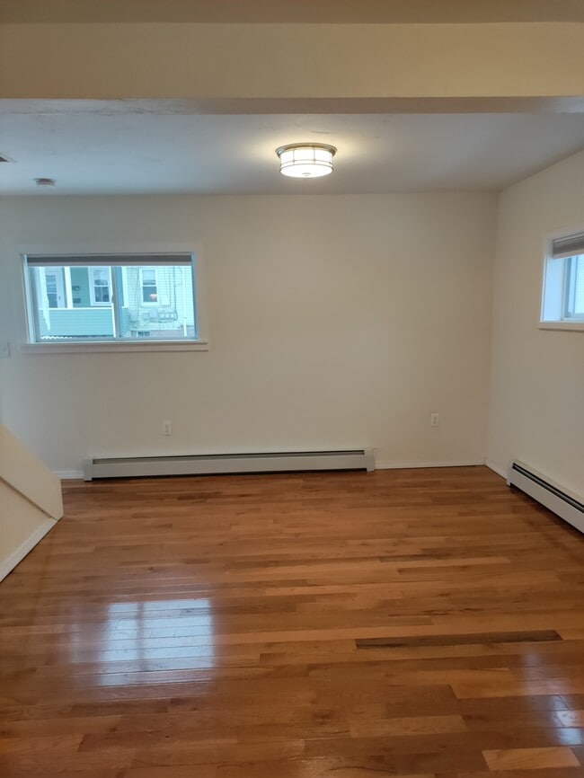 Living Room - 19 Chestnut St