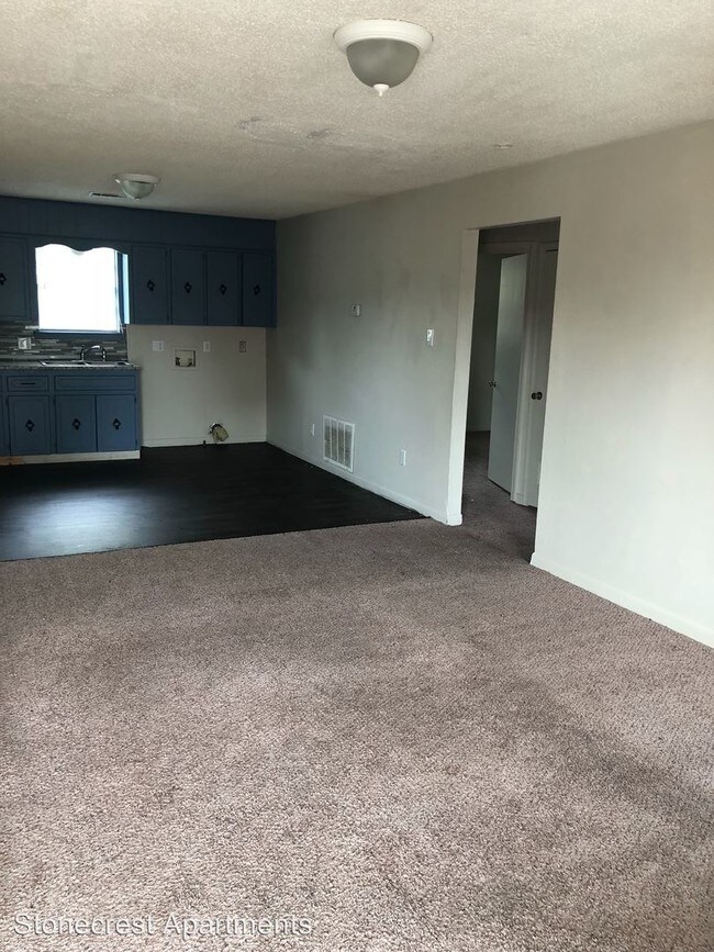 Foto del edificio - 4418 Lynn Ln