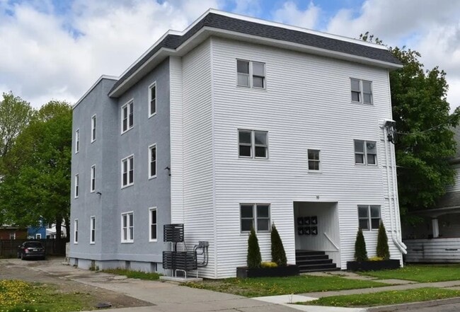 Building Photo - 19 Mygatt St