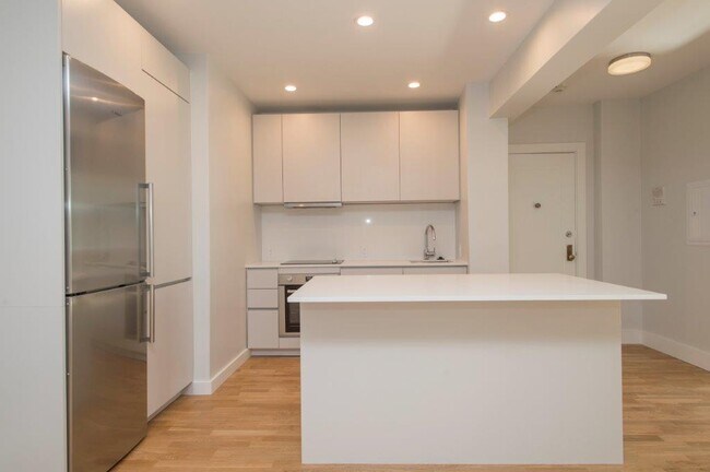 Foto del edificio - 138 Highland Ave