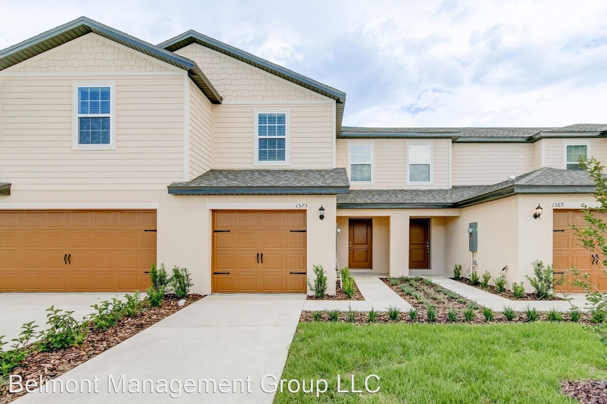 1573 Wynford Cir, Tavares, FL 32778 House Rental in Tavares, FL