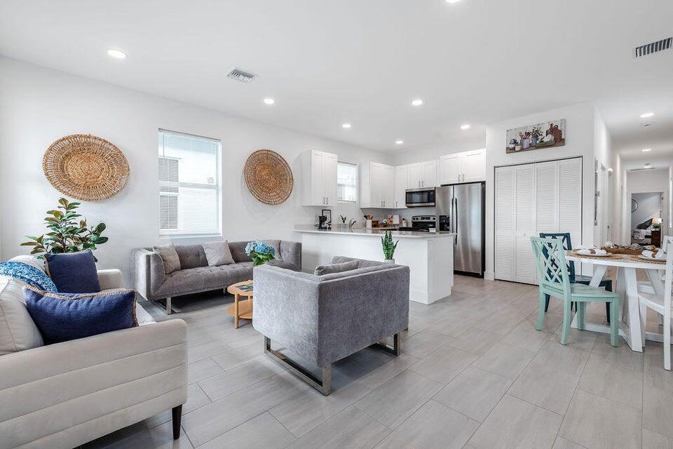 Photo - 3514 Hiawatha Ave (West Palm Beach, FL)