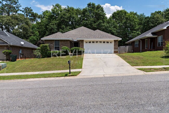 Building Photo - $500 OFF FIRST MONTH'S RENT! Beautiful 3 B...