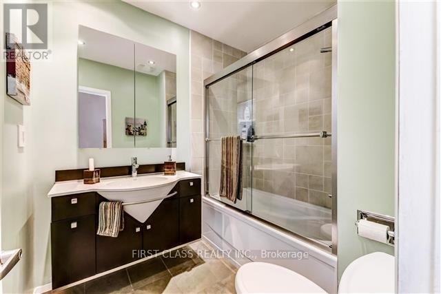 Photo du bâtiment - 11 Ellington Dr