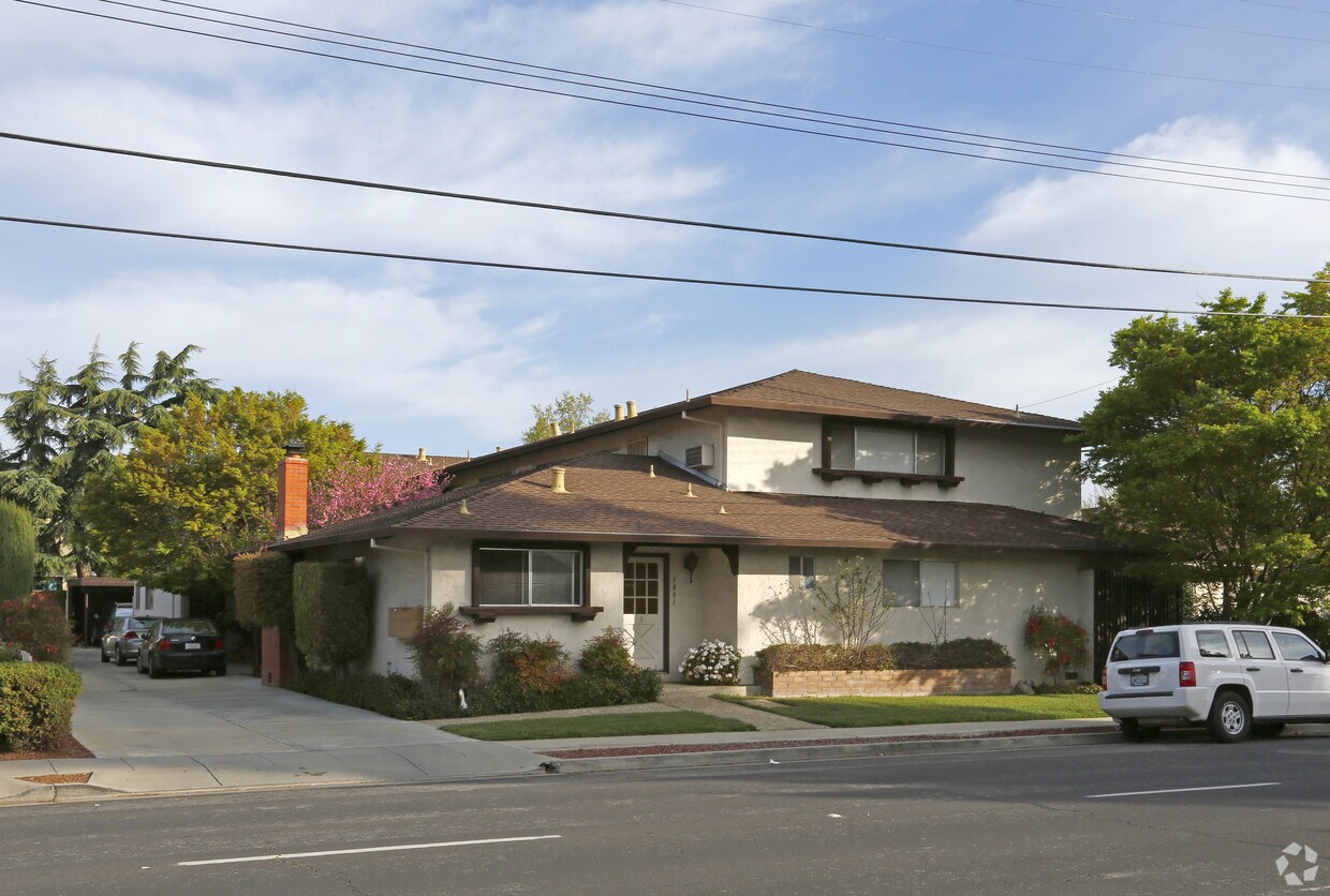 Foto principal - 1891 Bellomy St