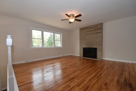 Building Photo - 3614 E Longview Ave