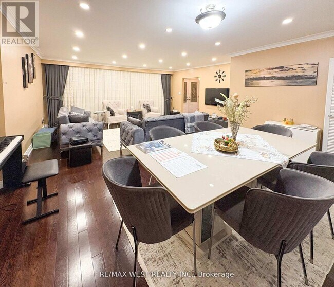 Photo du bâtiment - 5 Arlstan Dr