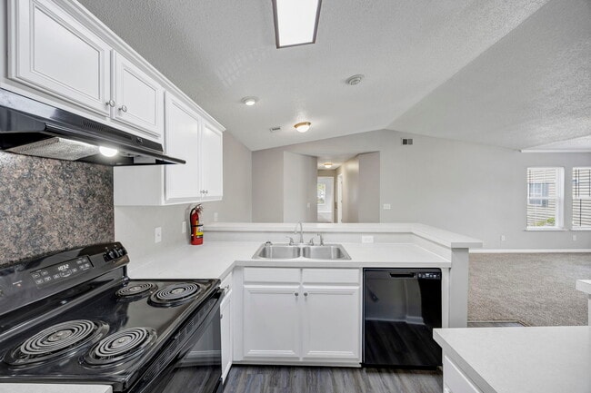 Building Photo - Basswood Apartment Homes