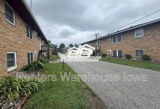 Building Photo - 110 NW College Ave