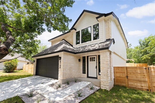 Building Photo - 8708 Cretys Cove