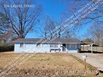 Primary Photo - 104 Laurel St